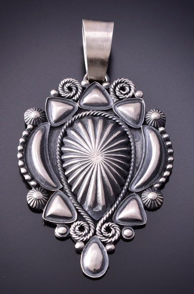 4e60b4d1-72e3-5b13-aca8-