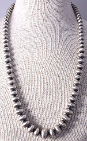 29" Silver 15mm Navajo Pearls Heaven Necklace by Bryannen Halwood 5J29N