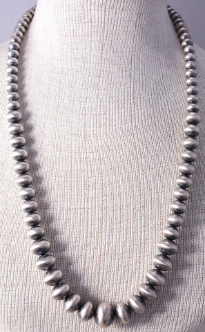 29" Silver 15mm Navajo Pearls Heaven Necklace by Bryannen Halwood 5J29N