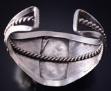 Vintage Silver & Turquoise Navajo Handmade Feathers Bracelet 5F10D