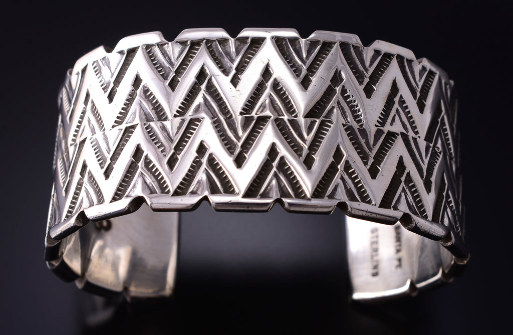 Vintage Silver Navajo Handmade Bracelet by Cody Sanderson 5J29X