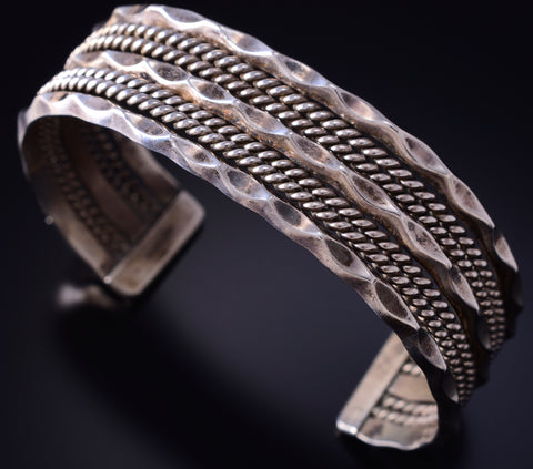 Vintage Silver Navajo Handmade Rivers Navajo Bracelet 5F10C
