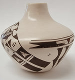 Hopi Pottery by Donna Robertson 3L11H
