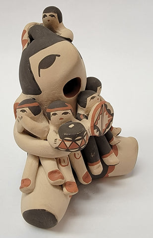 Storyteller pottery by Judy Toya Jemez 3L11G