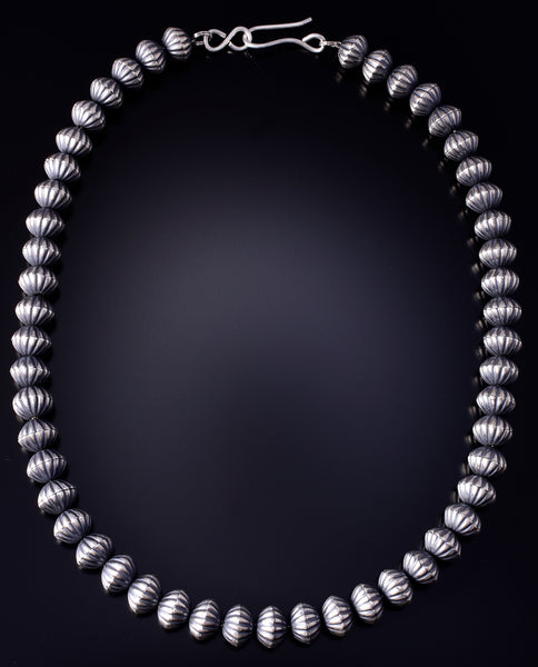 17" Silver Handmade Navajo Pearls Necklace by Robert Johnson 5G12Y
