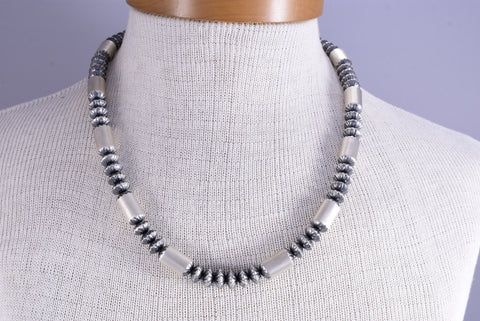 21 inch Handmade Navajo Pearls Necklace by Tonisha Haley 5L11J