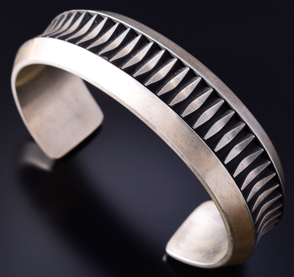 Silver Navajo Handmade Men's Bracelet by Leander Tahe 5L20B