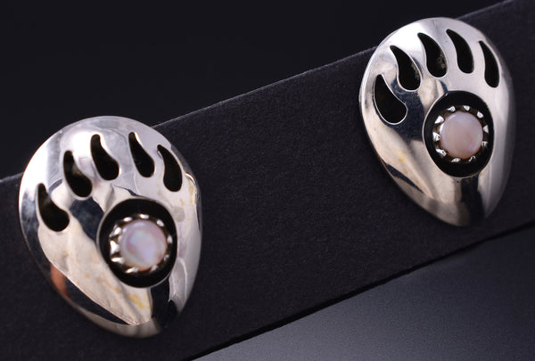 Pink Mussel Shell Bear Paw Earring Navajo handmade 6K02Q