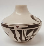 Hopi Pottery by Donna Robertson 3L11H
