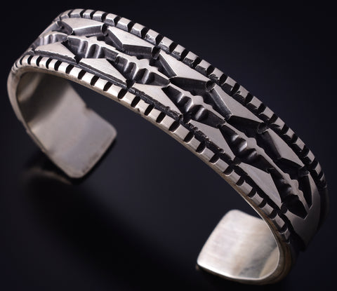 Silver Navajo Handmade Mountains Men's Bracelet by Jarrold Tahe 5J18B